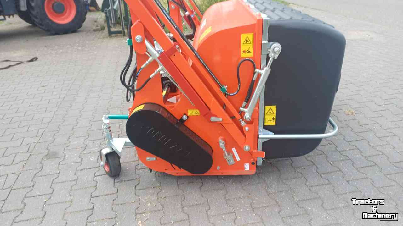 Rotobroyeur Kubota Koala 1600 pro klepelmaaier  Kubota Peruzzo
