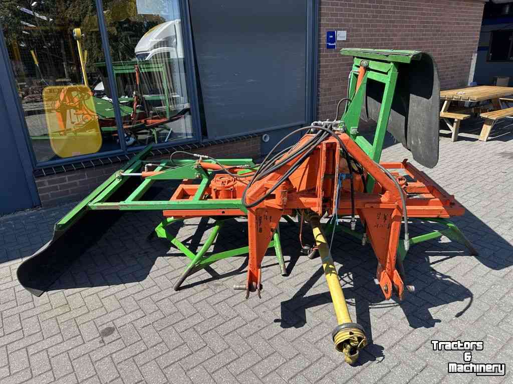Eparpilleur de fourrage Holaras Jumbo HK-HUS Kuilverdeler
