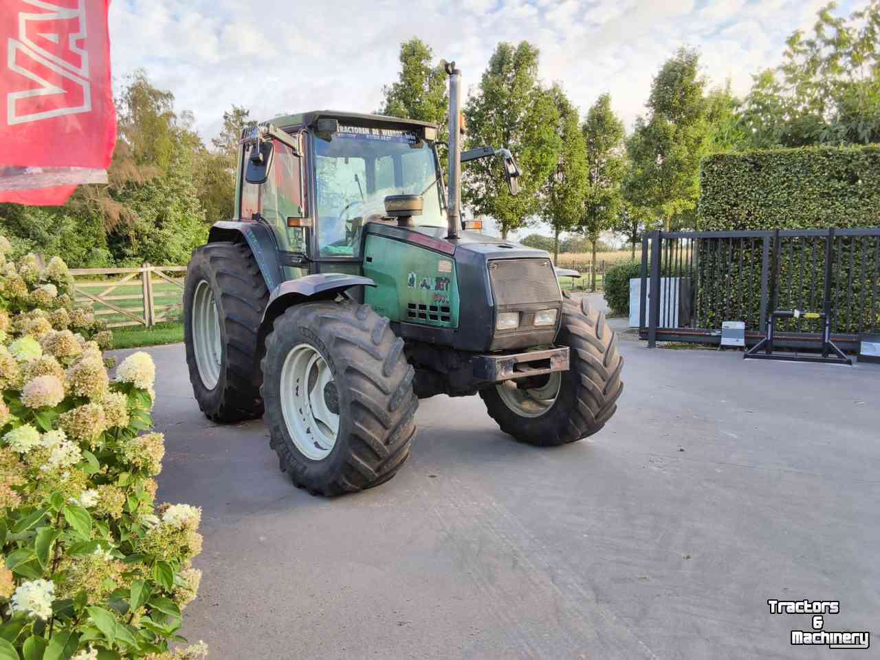 Tracteur Valtra 6000