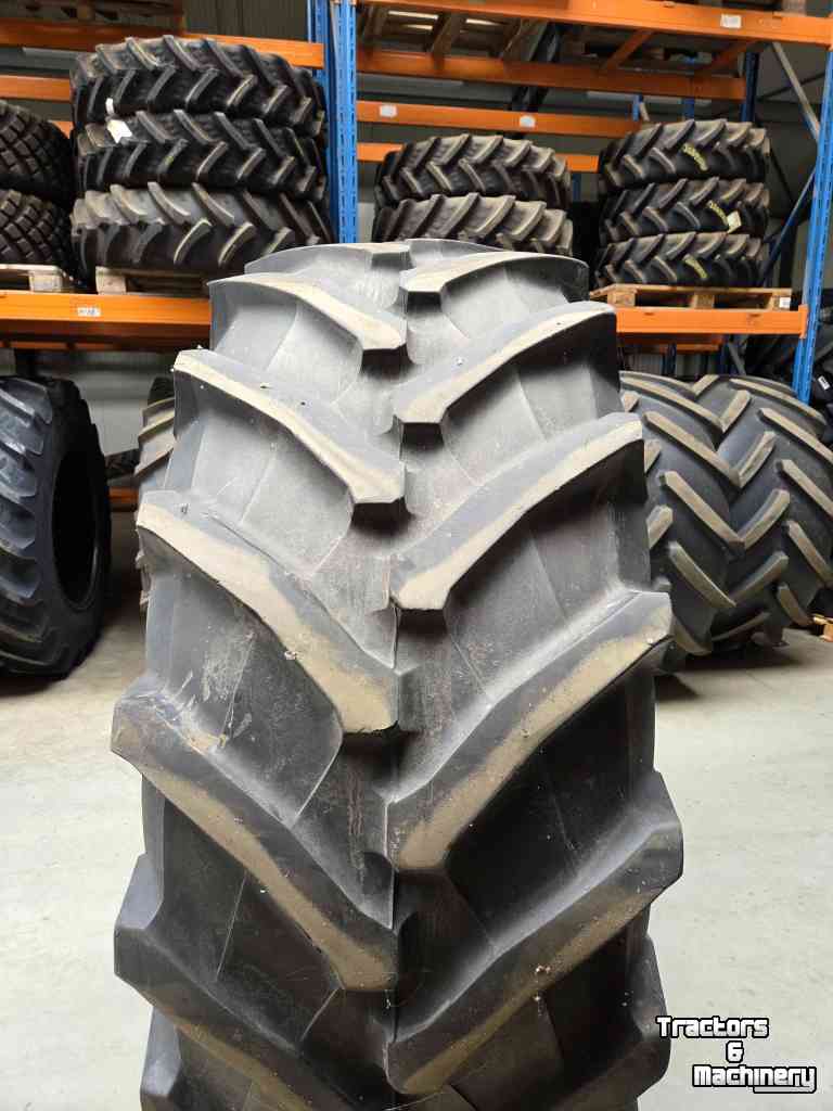 Roues, Pneus, Jantes, Barillets Jumelage Trelleborg 710/70R42 TM900