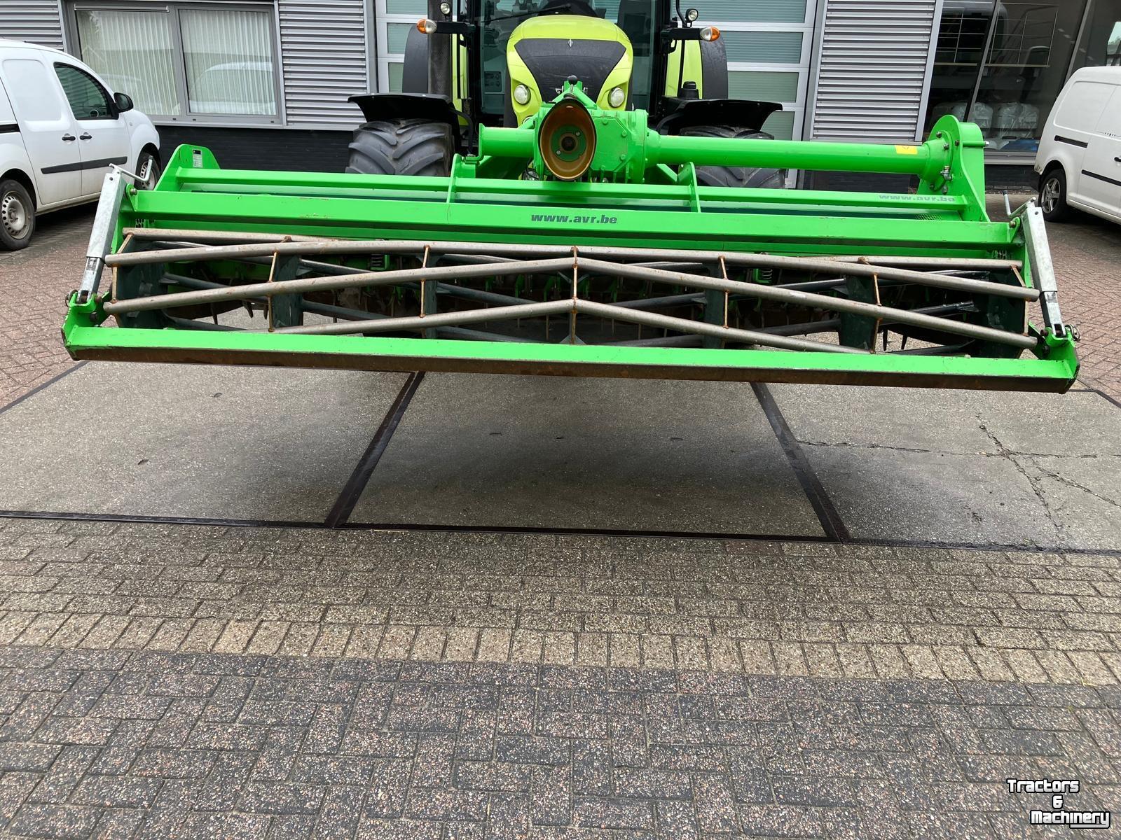 Fraise buteuse AVR Multivator 4X75