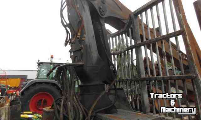 Véhicule automotrice arracheuse forestière  Welte W 130 M Forwarder voor Sloop