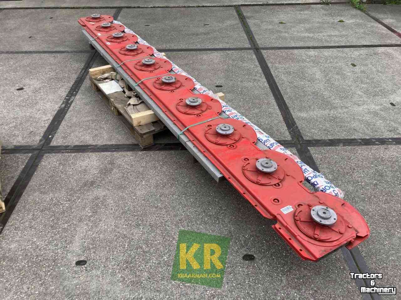 Faucheuse Pottinger Novacat 442 + S12