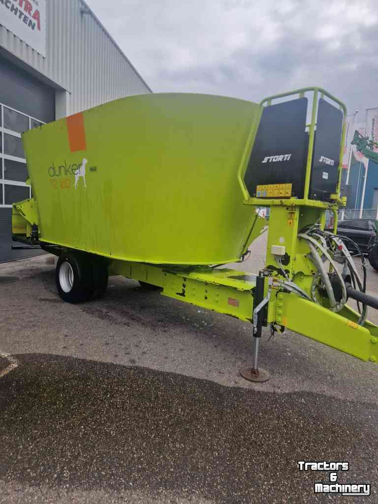 Mélangeuse Storti T2-160 afvoerband achter