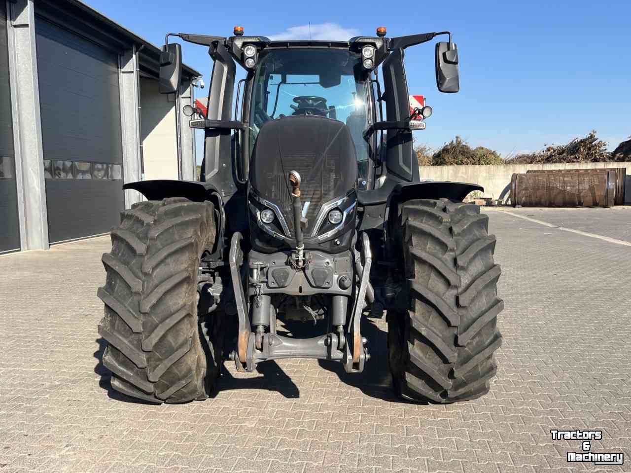 Tracteur Valtra q 285
