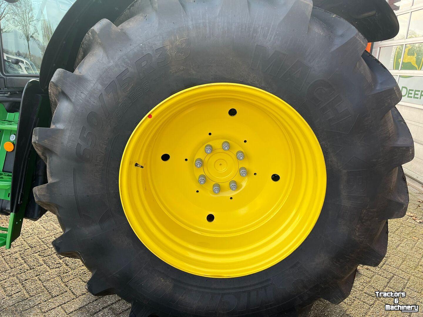 Tracteur John Deere 6M 185