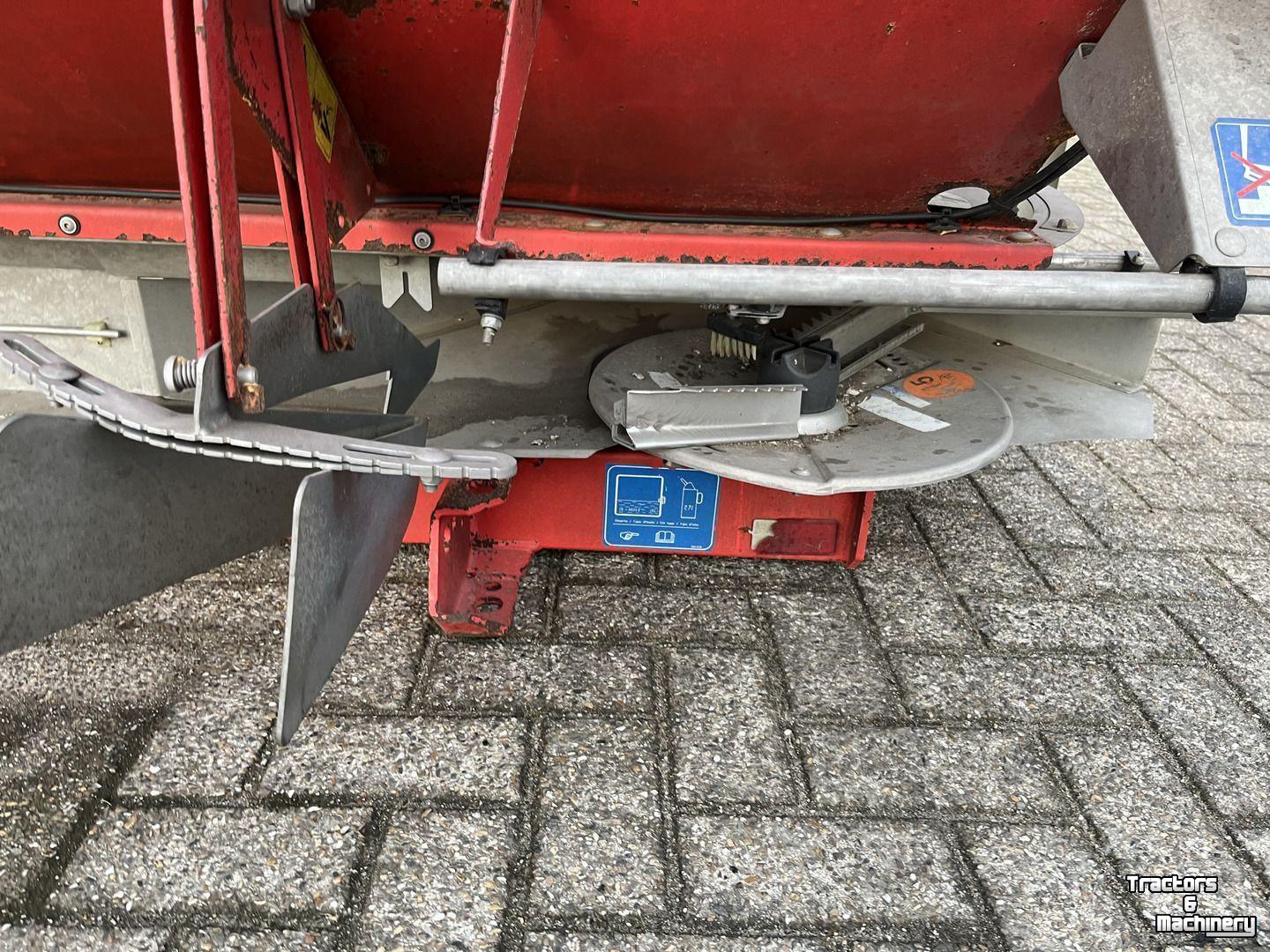 Distributeur d‘engrais Rauch ALPHA 1142