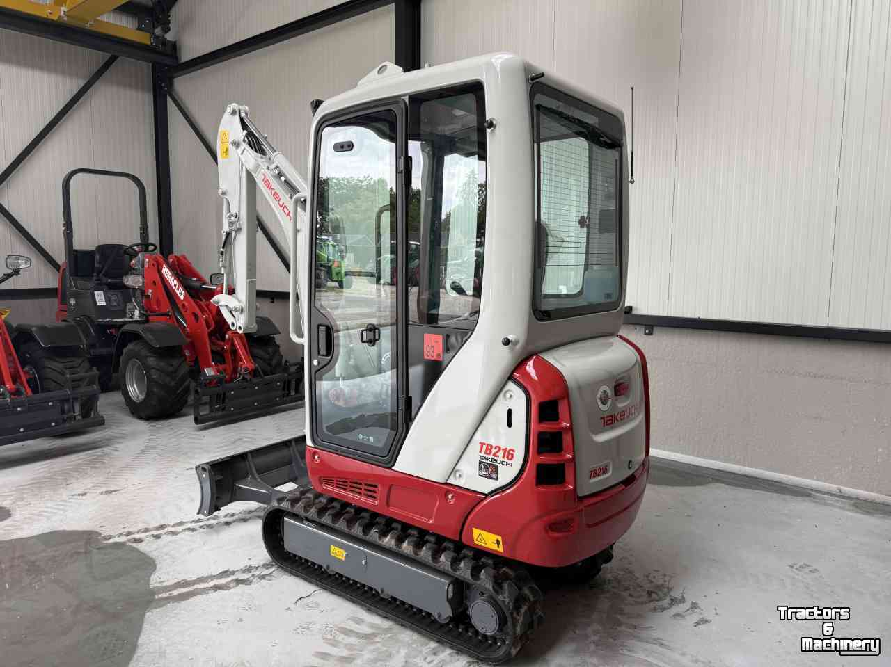 Mini pelleteuse Takeuchi TB216