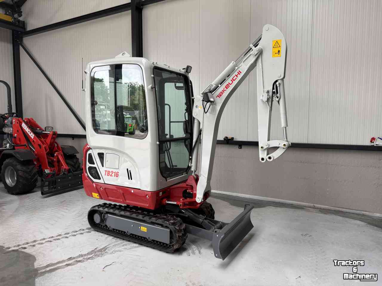 Mini pelleteuse Takeuchi TB216