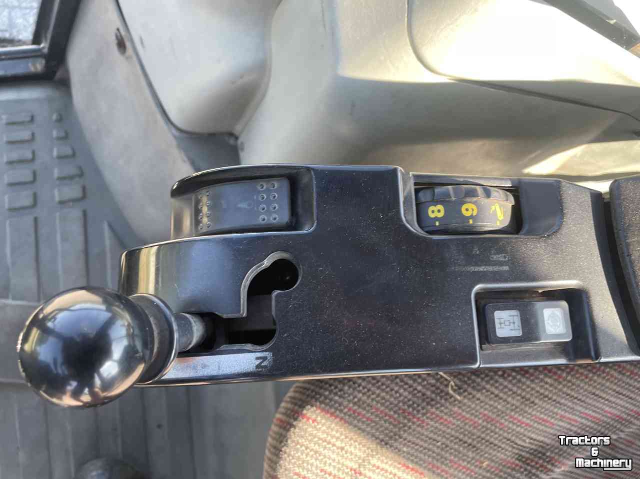 Tracteur Massey Ferguson 8240 PC AIRCO