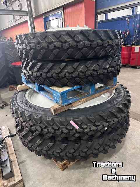Roues, Pneus, Jantes, Barillets Jumelage Alliance 270/ 95 R54 + 270/95 R38 VF op 2.25m en 1.50m Alliance