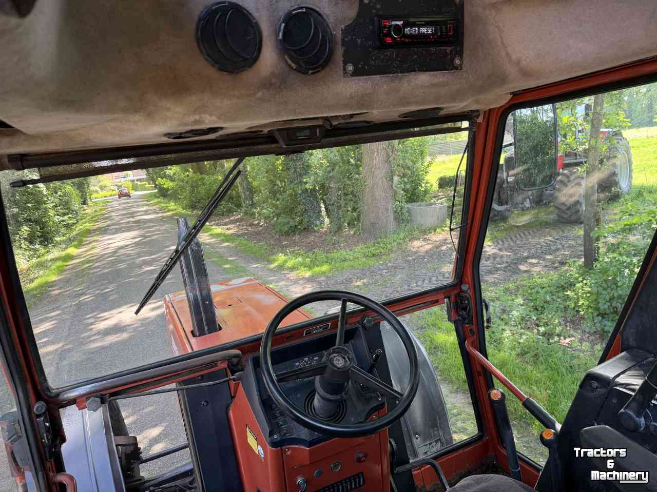 Tracteur New Holland 110-90