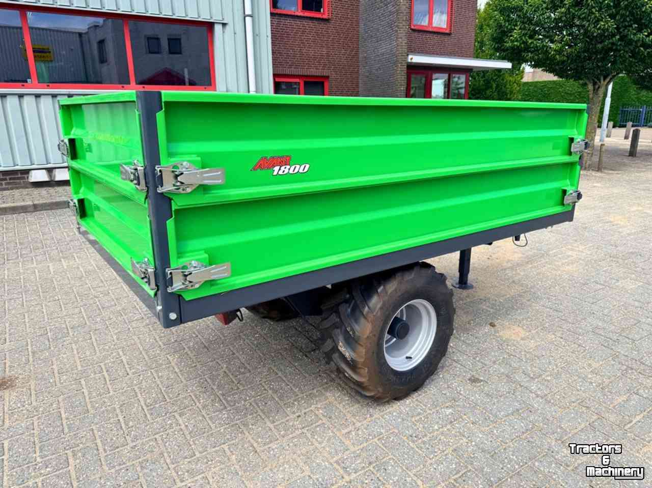 Benne agricole Avant 1800 Hydraulische Kiepaanhangwagen