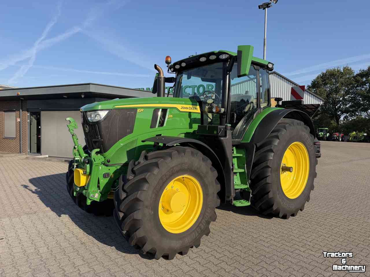 Tracteur John Deere 6R215 AP50 FH+FA STEEKASSEN 2025 785 UUR DEMO!!!