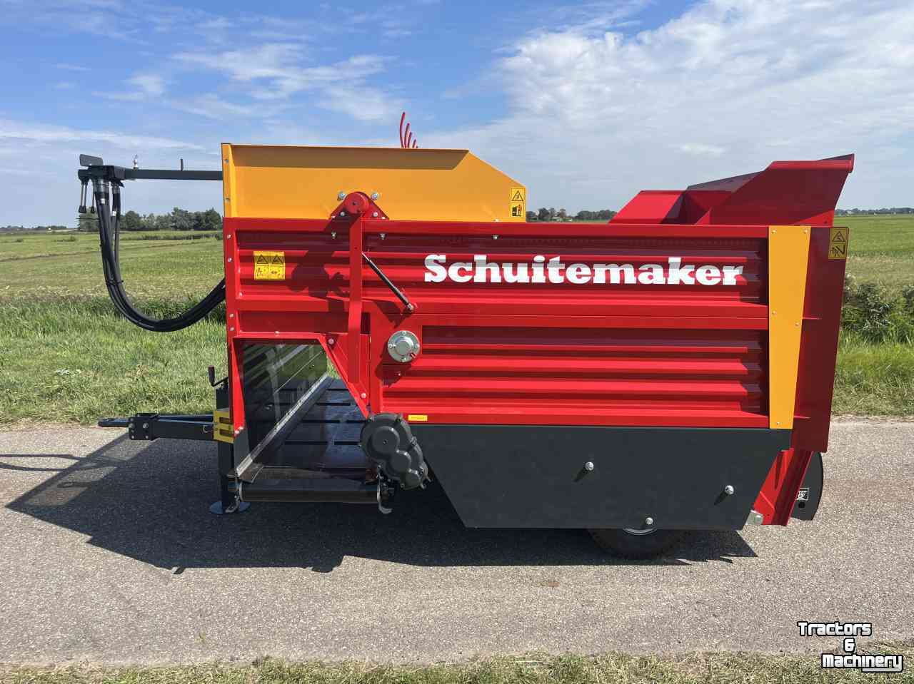 Distributeur de fourrage en bloc Schuitemaker Amigo 20S