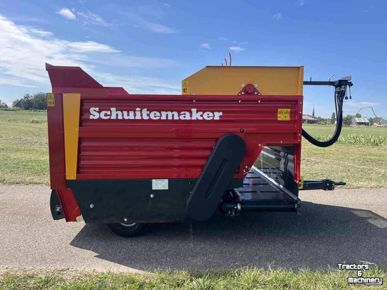 Distributeur de fourrage en bloc Schuitemaker Amigo 20S