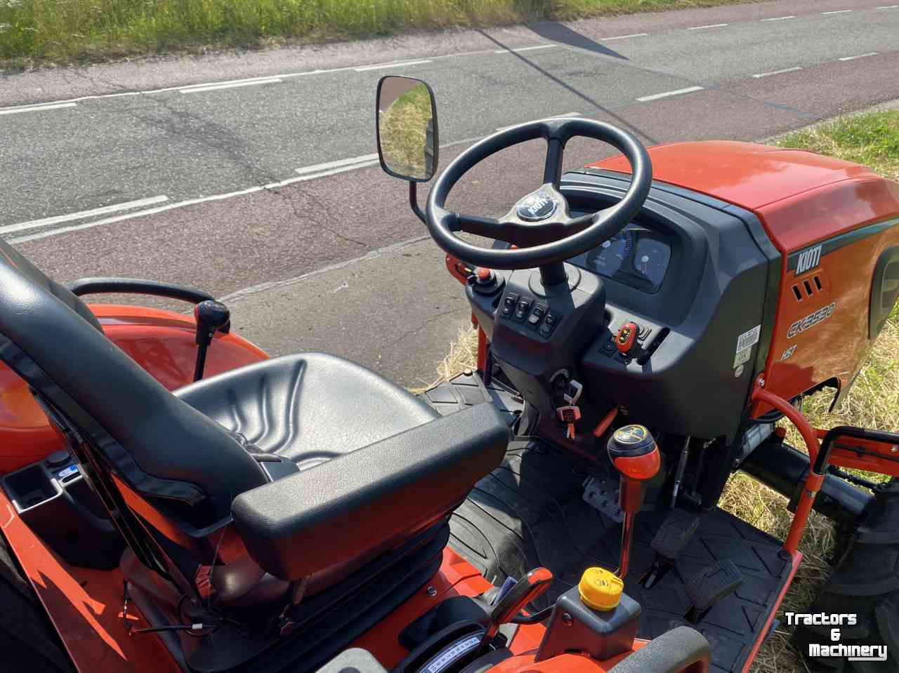 Tracteur pour horticulture Kioti CK3530 HST