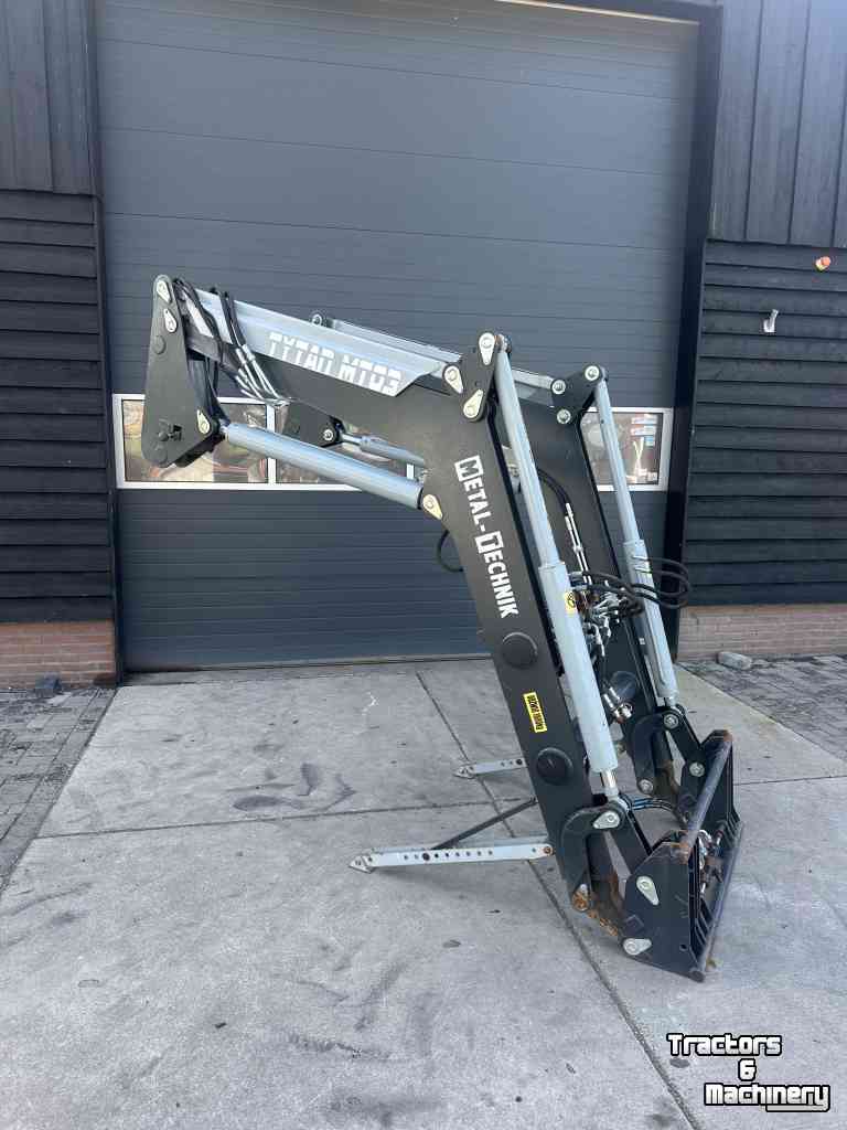Chargeur frontal  Metal -technik Voorlader met john Deere aanbouw delen