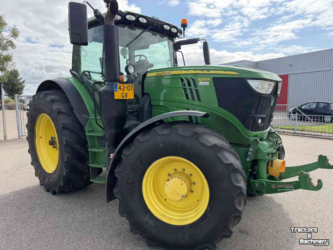 Tracteur John Deere 6215R
