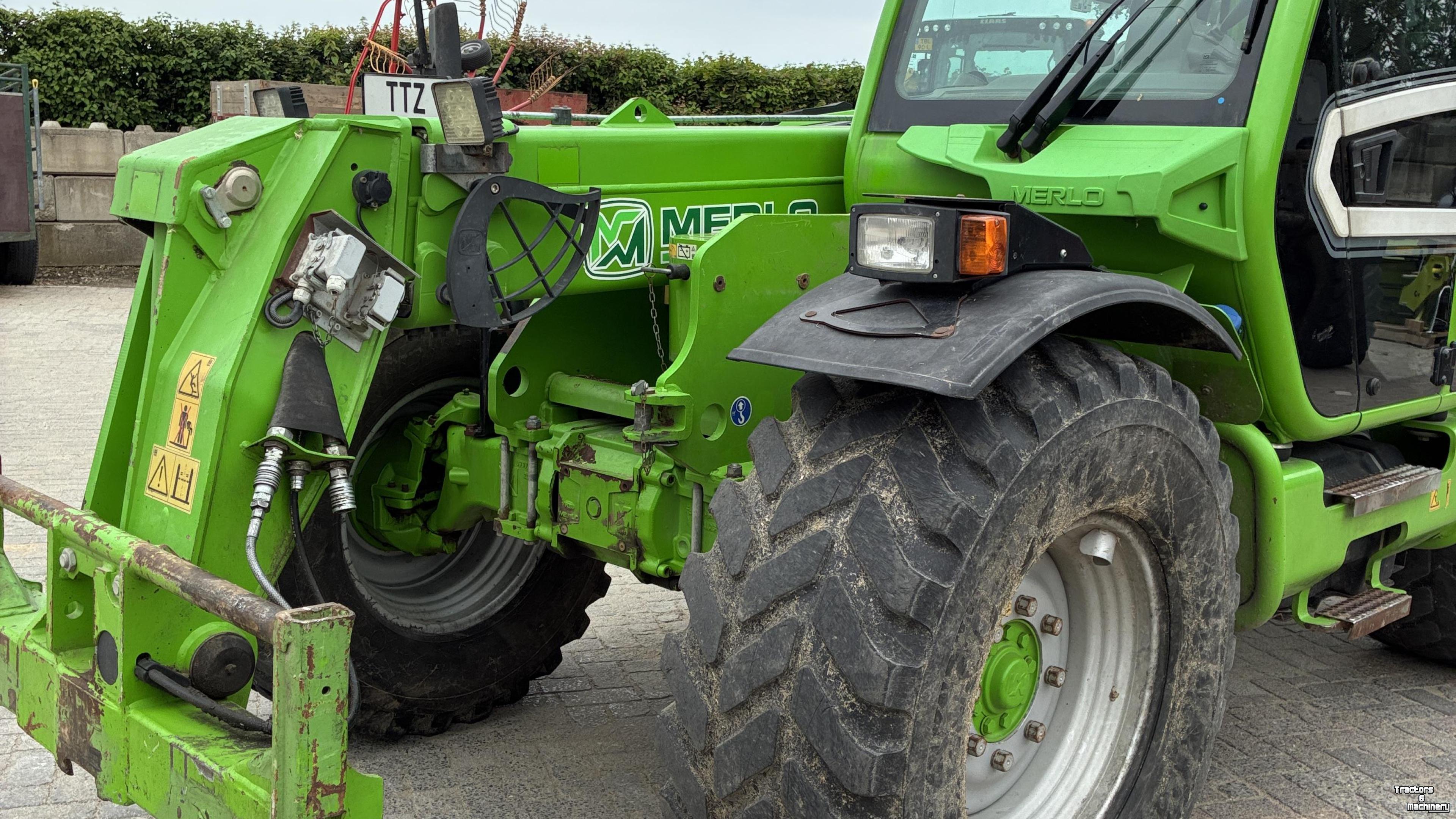 Chargeur Télescopique Merlo TF 42.7-140