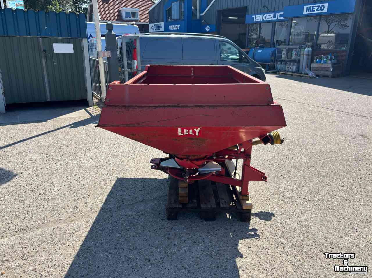 Distributeur d‘engrais Lely Centerliner CB 1600