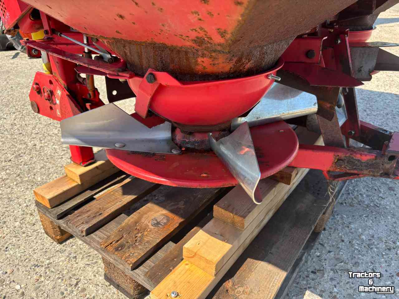 Distributeur d‘engrais Lely Centerliner CB 1600