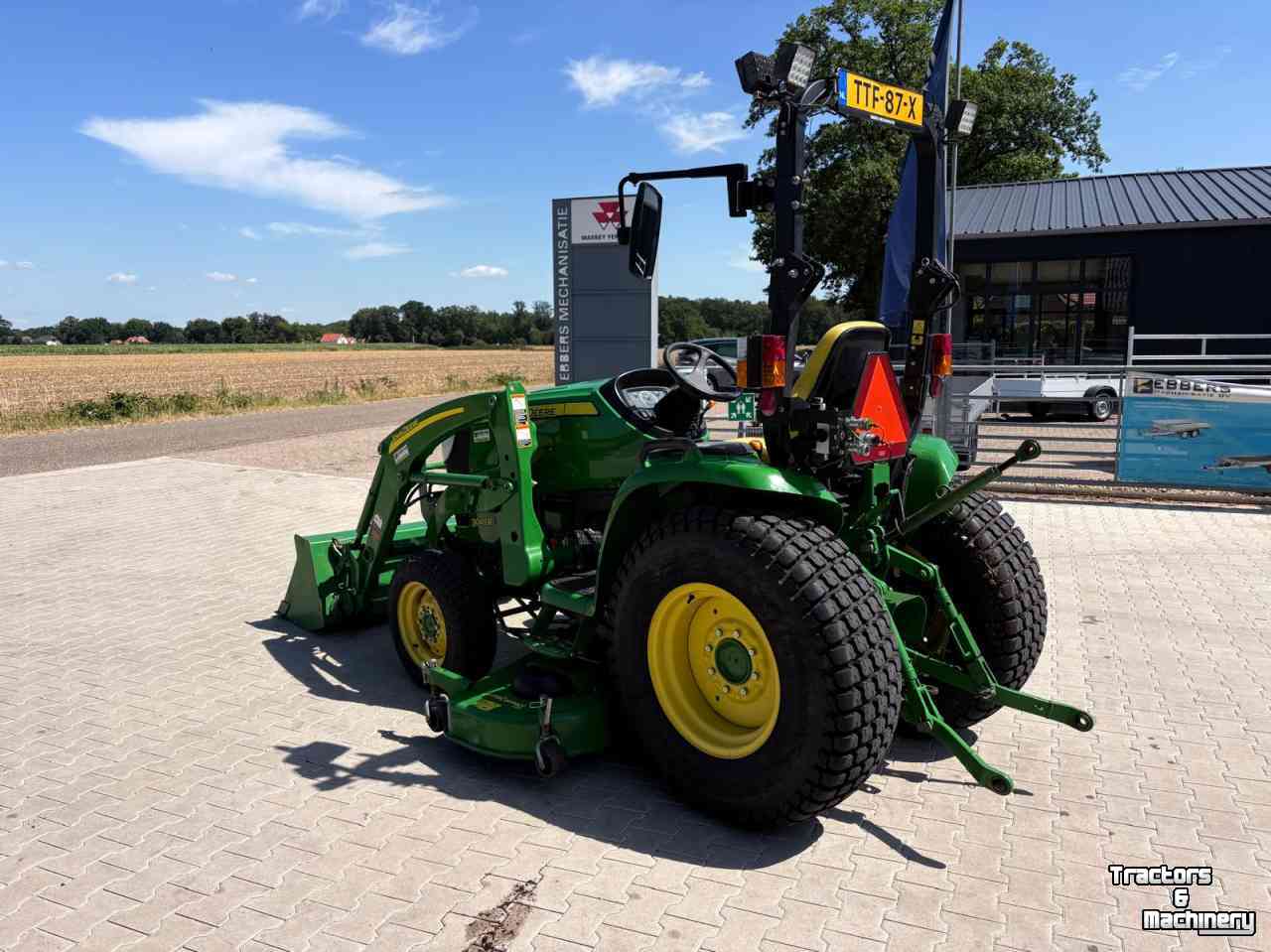Tracteur pour horticulture John Deere 3045R