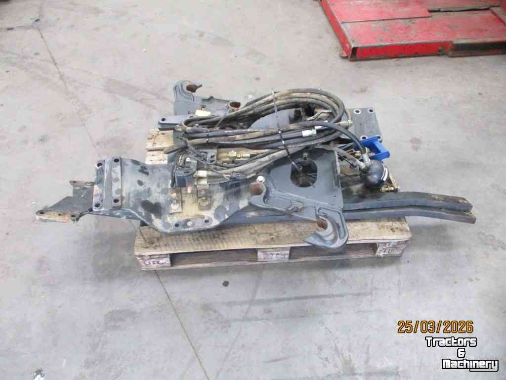 Chargeur frontal Case-IH Mailleux Aanbouwdelen case luxxum 110  bj2017