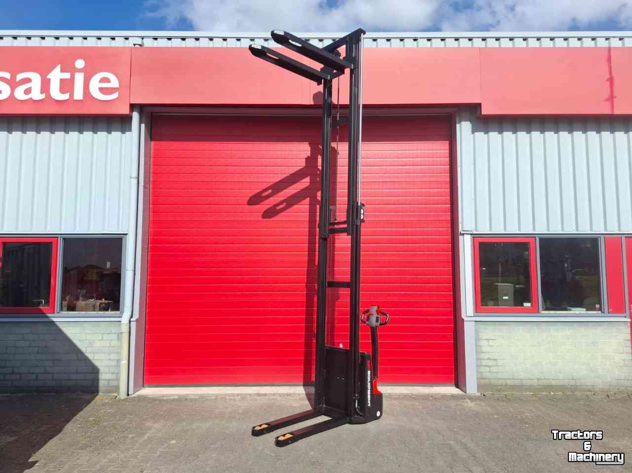 Transpalette électrique EP Equipment ESA-121 stapelaar 4200 mm