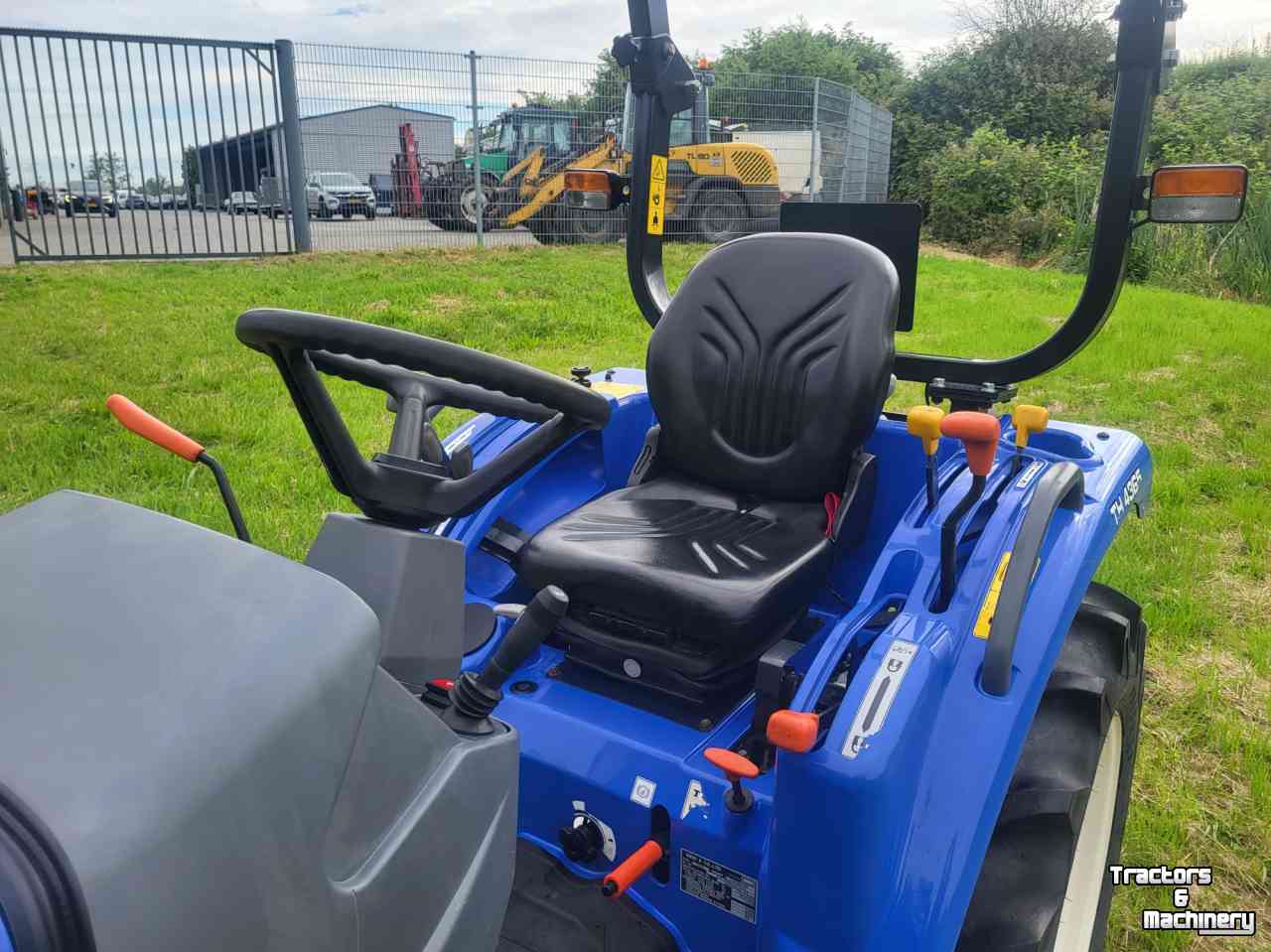 Tracteur pour horticulture Iseki TH 4365 hydrostaat tractor