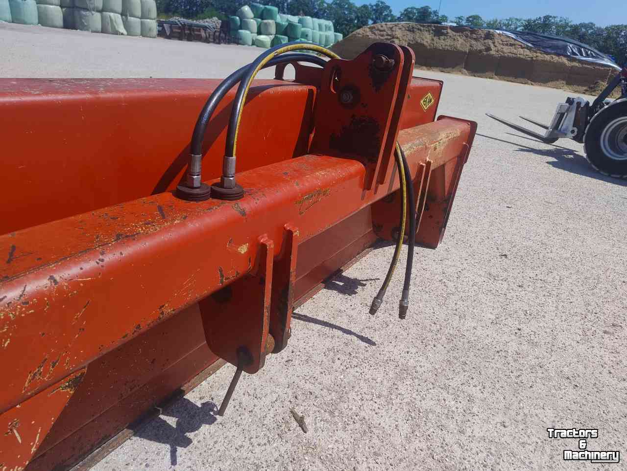 Godets chargeur Hekamp Hydrotwin 225