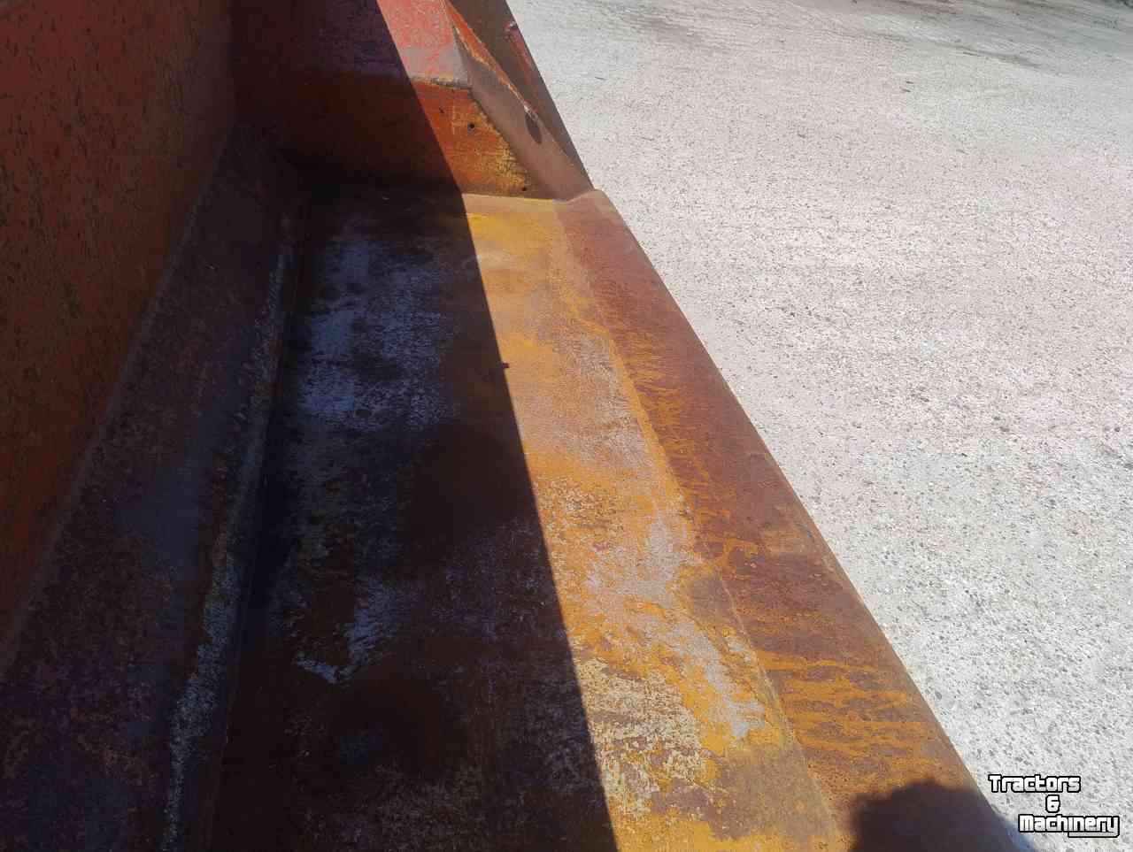 Godets chargeur Hekamp Hydrotwin 225