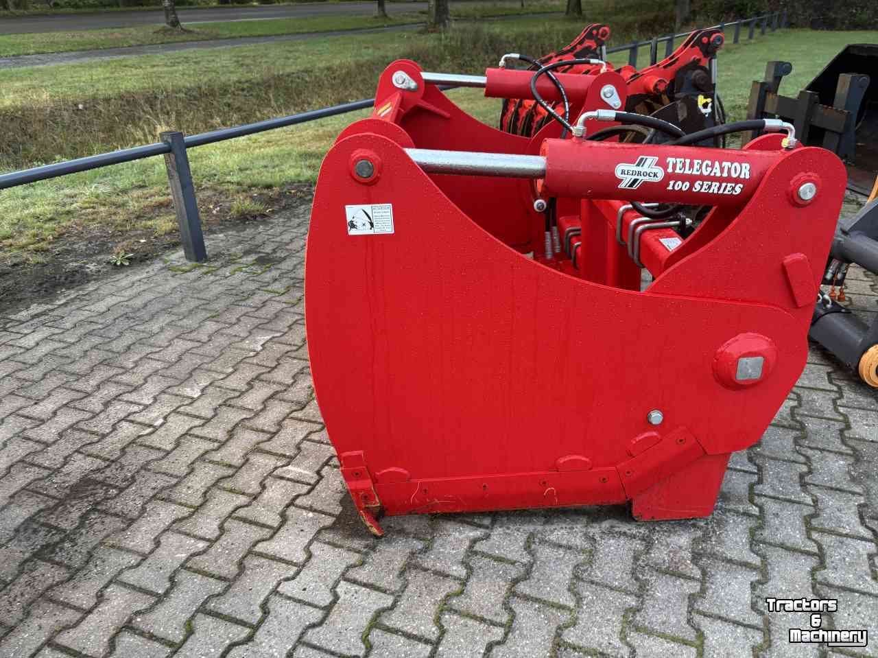 Coupe-blocs d'ensilage Redrock Alligator 200/100