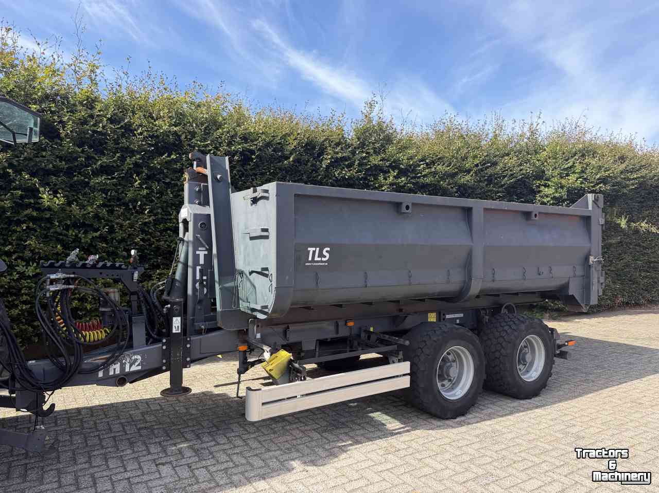 Système leve conteneur à bras  TLS PH12