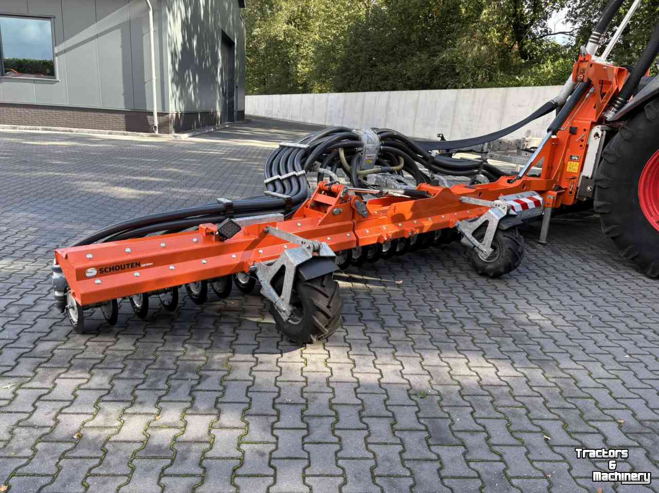 Distributeur à tuyau flexible trainé Schouten Spider SP12260 sleepslangbemester