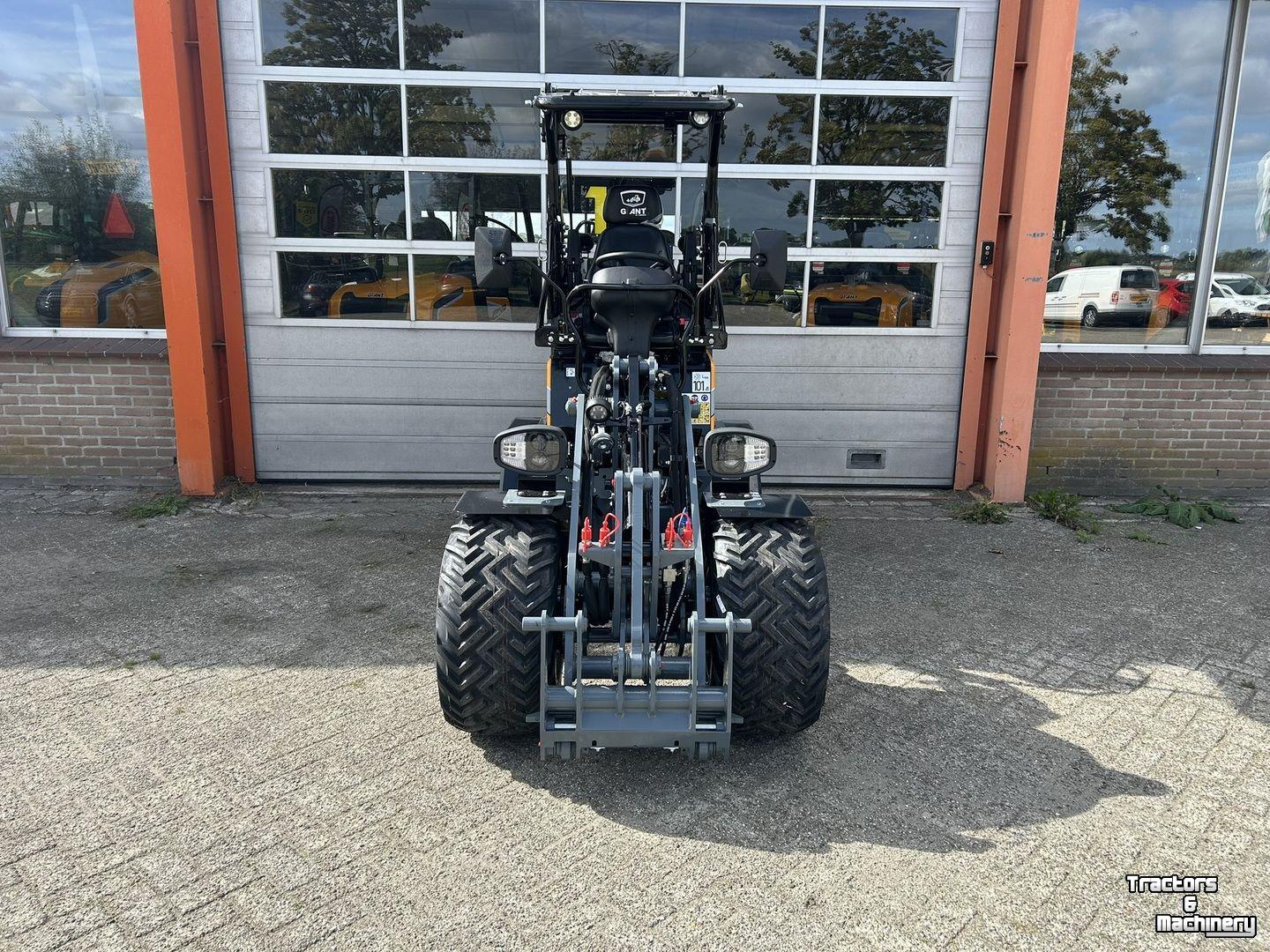 Chargeuse sur pneus Giant G1500L X-tra