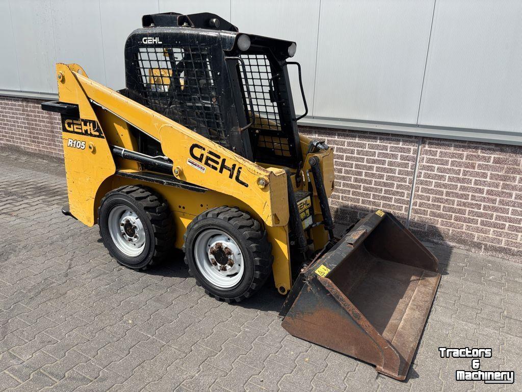 Chargeuse compacte Gehl R105 (Manitou 1050R)