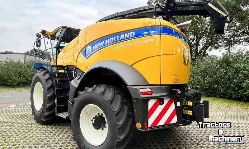 Ensileuse automotrice New Holland FR780 MY 2023