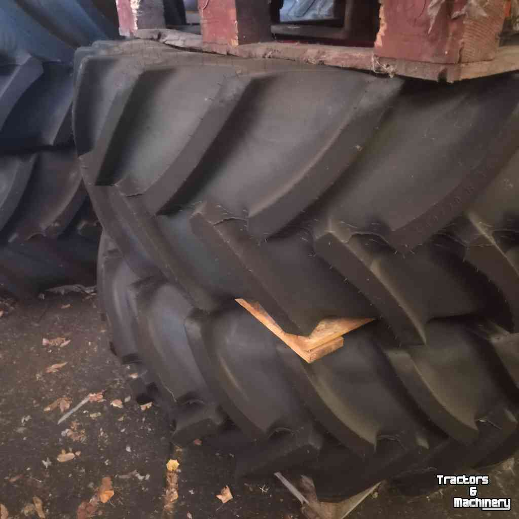 Roues, Pneus, Jantes, Barillets Jumelage Mitas 380/70R24 + 480/70R34