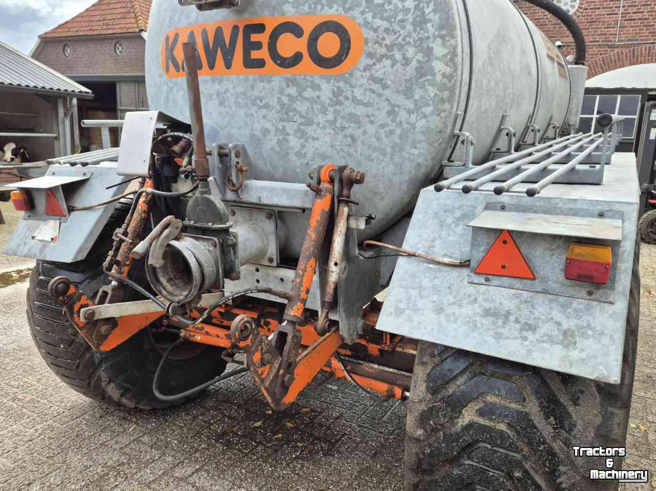 Tonneau de lisier Kaweco Mesttank watertank 7000ltr gedwongen gestuurd
