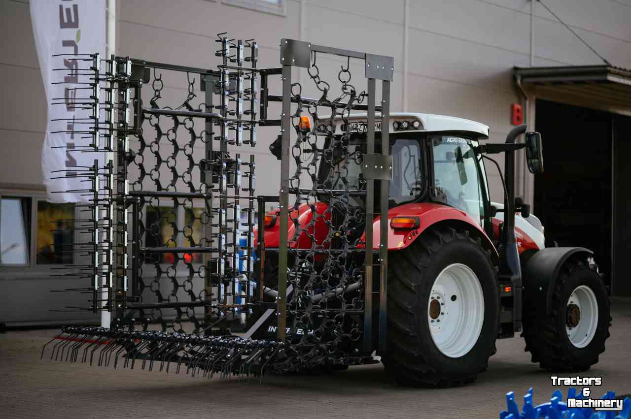 Aérateur de prairie  Nieuwe weideslepen Intertech