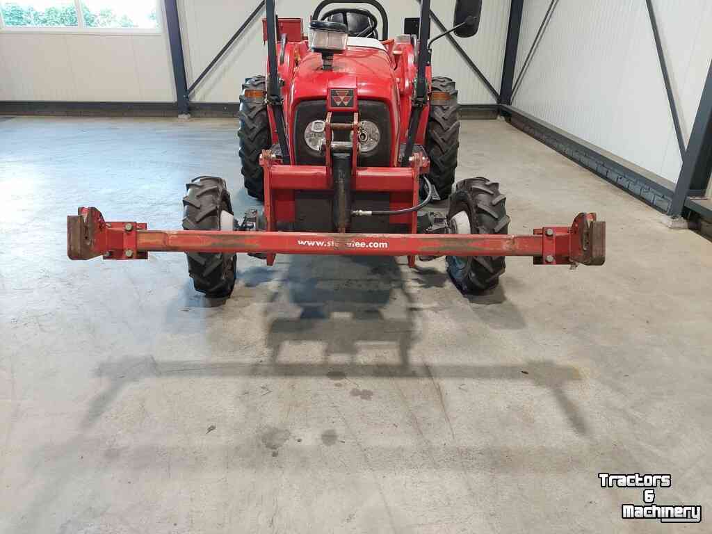 Tracteur Massey Ferguson 1540