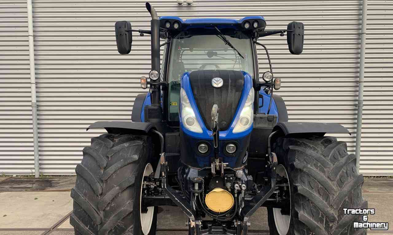 Tracteurs New Holland T7.210 PC Tractor