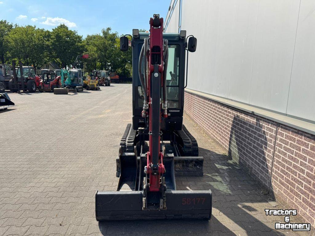 Mini pelleteuse Yanmar SV22
