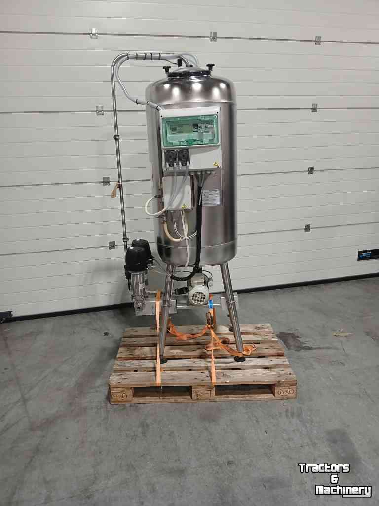 Tonneau à lait GEA buffertank 300 l