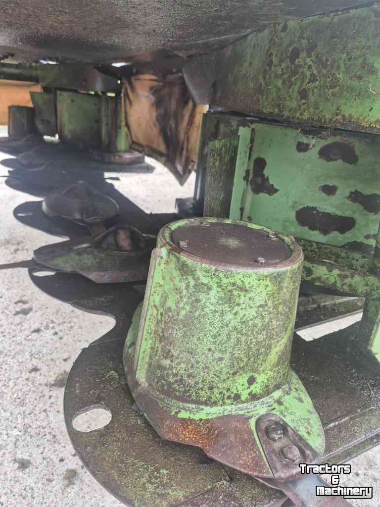 Faucheuse Krone F32