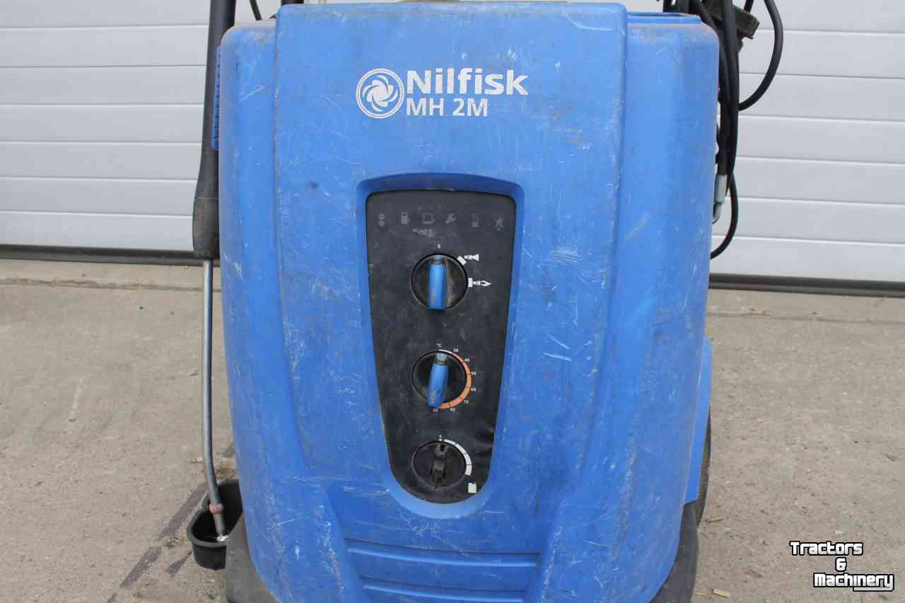 Nettoyeur à haute pression Chaud/Froid Nilfisk MH 2M heetwater hogedrukreiniger stoomcleaner