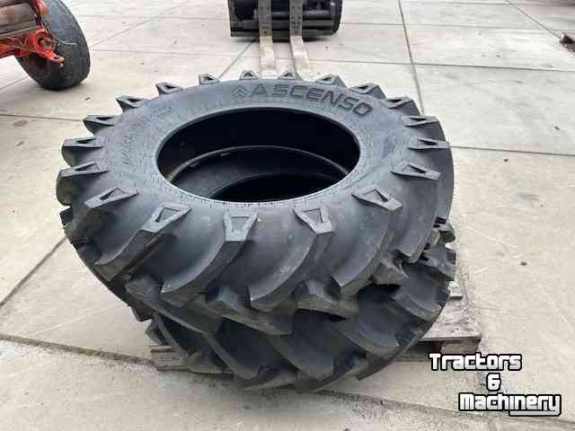 Roues, Pneus, Jantes, Barillets Jumelage  14.9 28       2 stuks