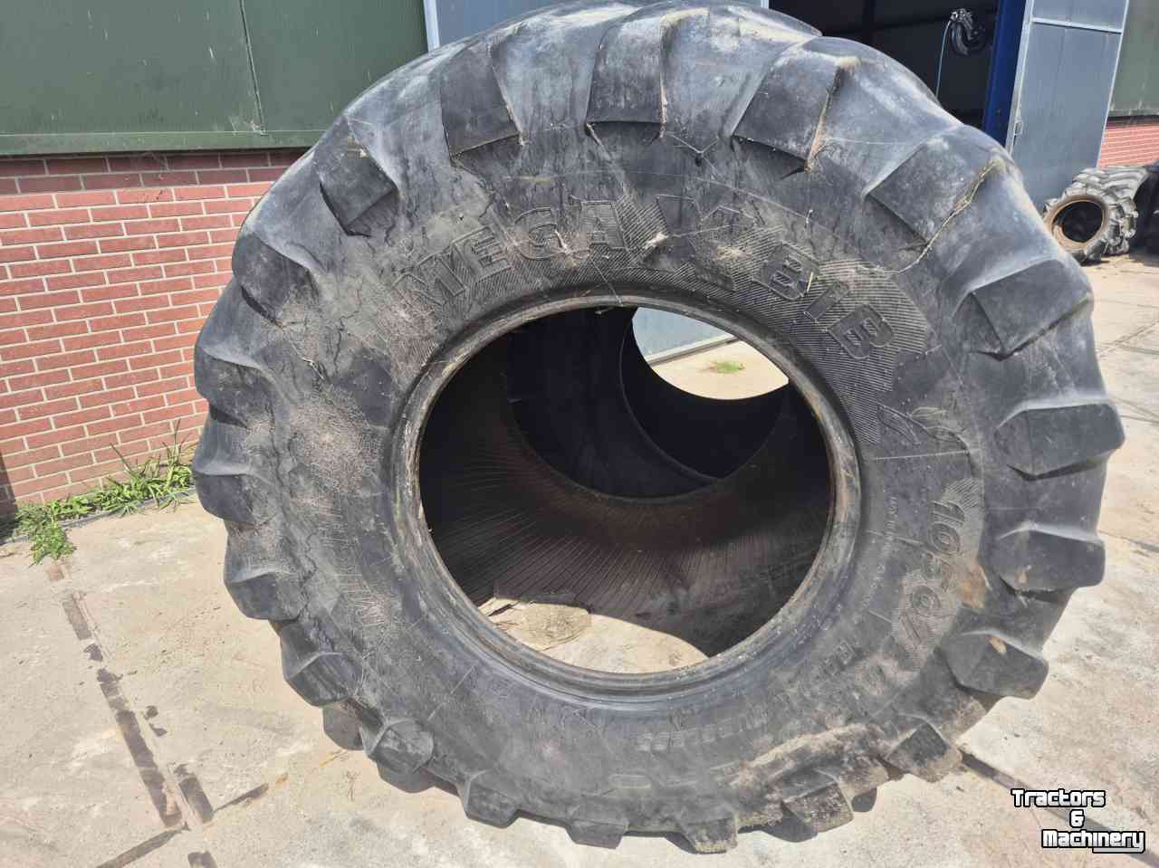 Roues, Pneus, Jantes, Barillets Jumelage Michelin 1050/50R32