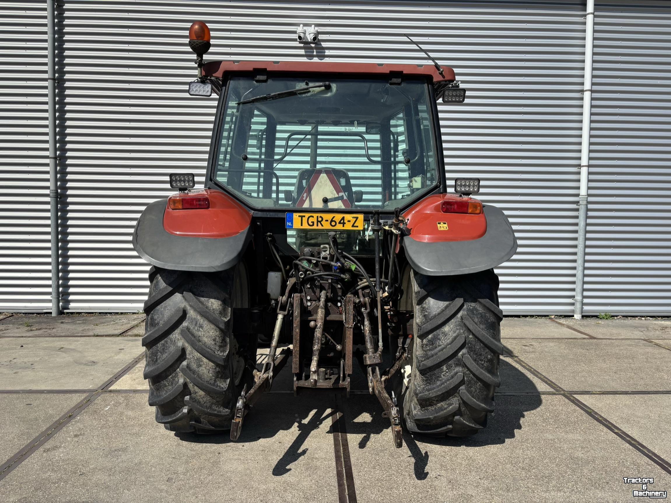 Tracteur New Holland L75